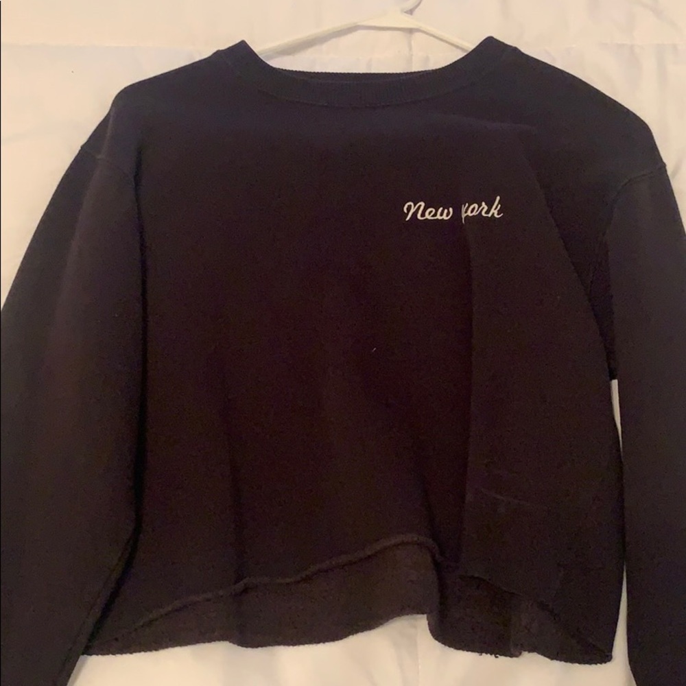 sweatshirt